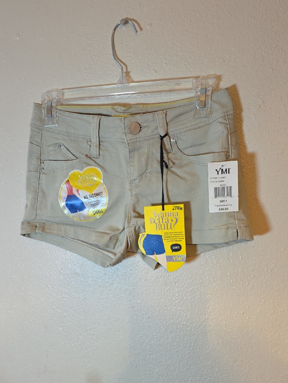 YMI Tan Low-Rise Cuffed Denim Shorts Wanna Betta Butt Sz 1